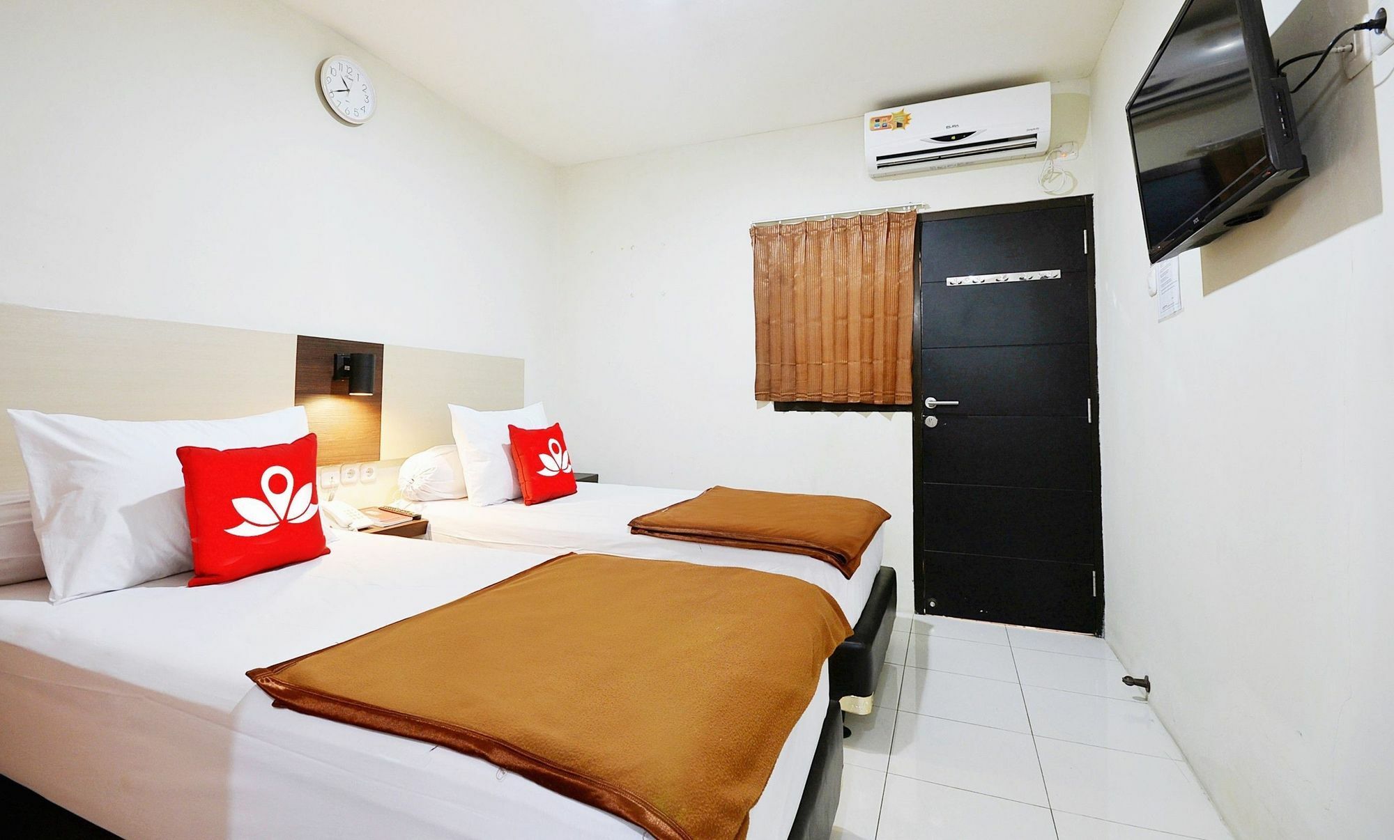 Zen Rooms Kuningan Syariah Yakarta Exterior foto