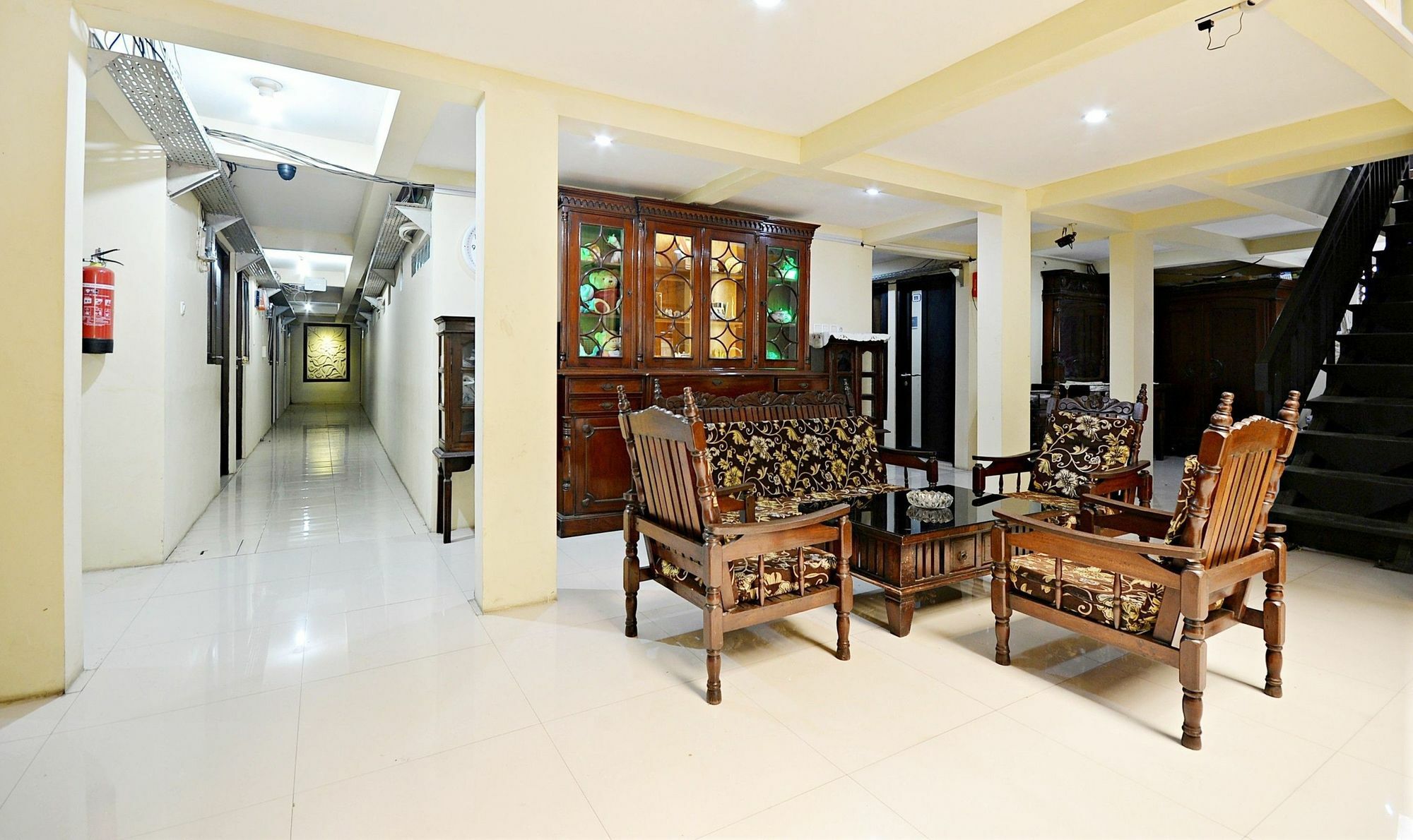 Zen Rooms Kuningan Syariah Yakarta Exterior foto