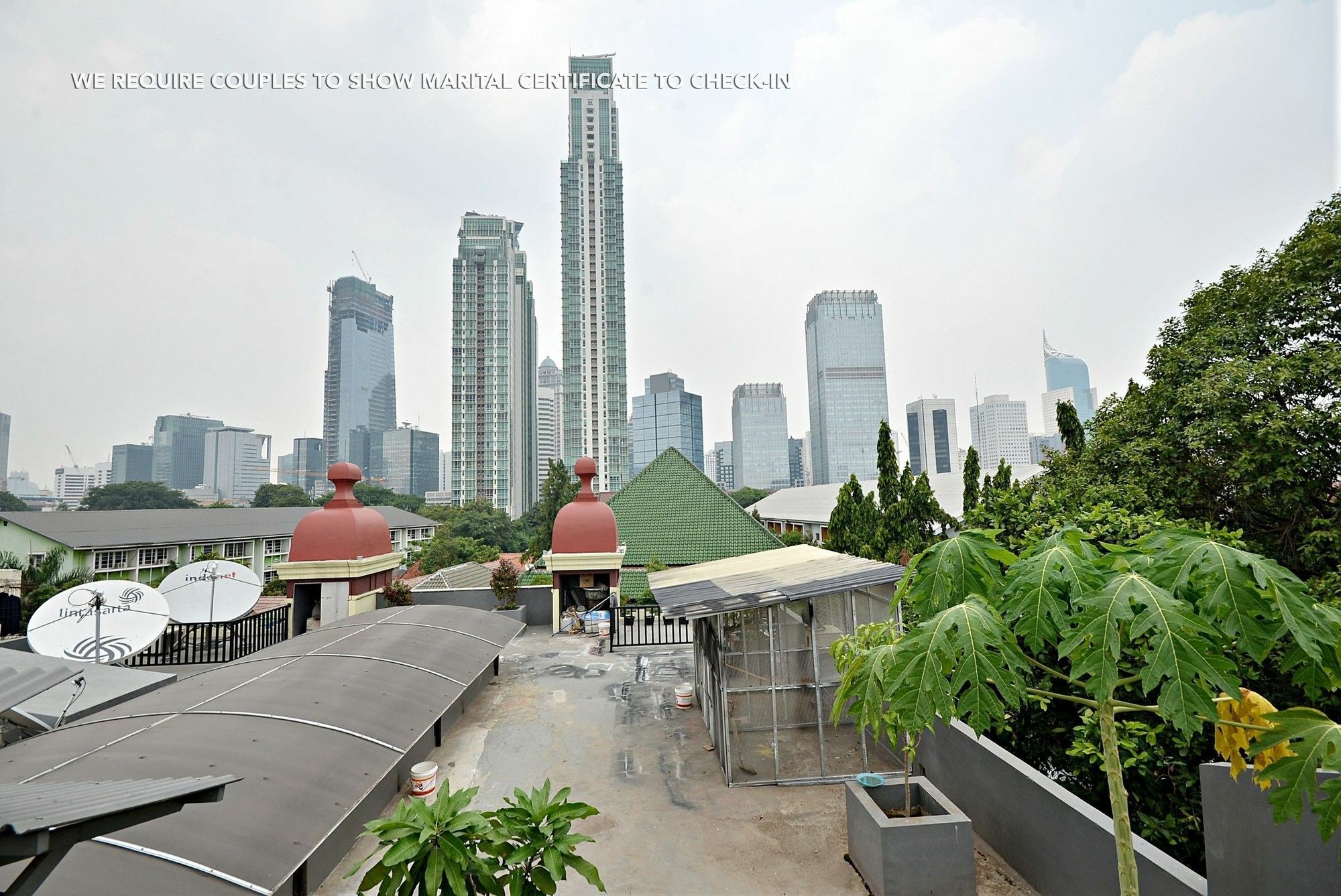 Zen Rooms Kuningan Syariah Yakarta Exterior foto